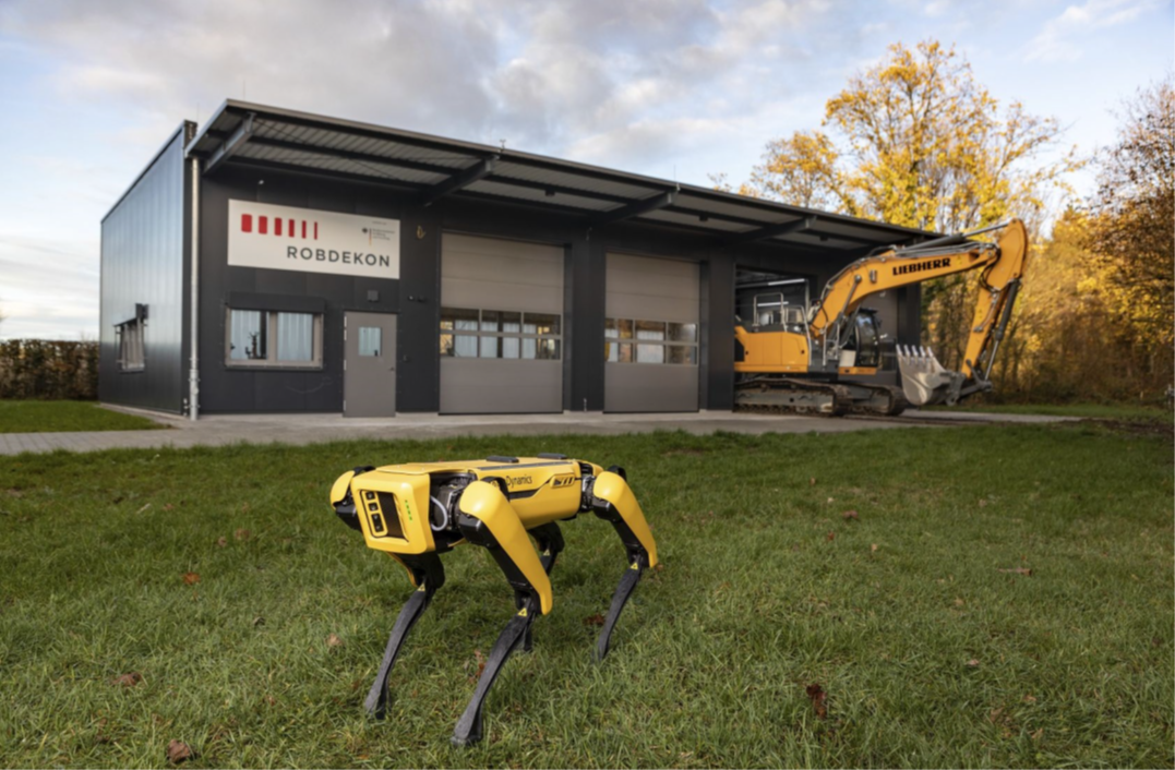 Eine ROBDEKON-Halle, Fraunhofer IOSB