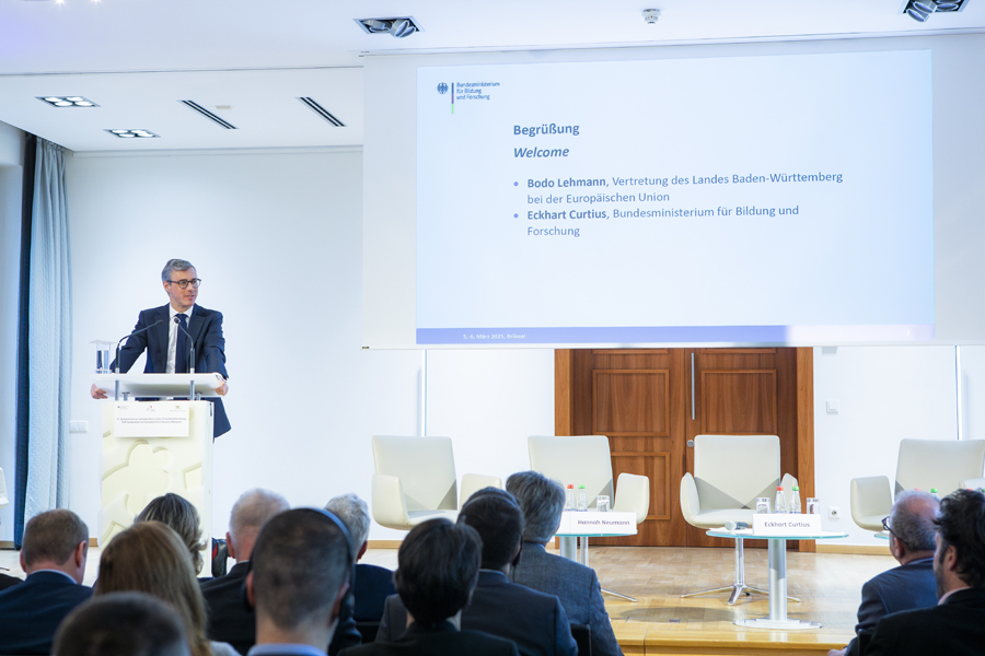 11. EU-Symposium